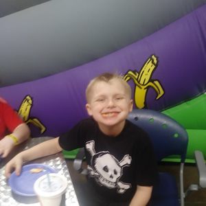 Meet your Posher, Sharon